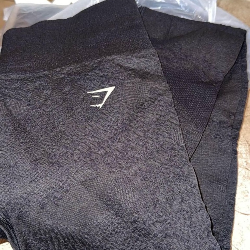 Gymshark black camo nwt